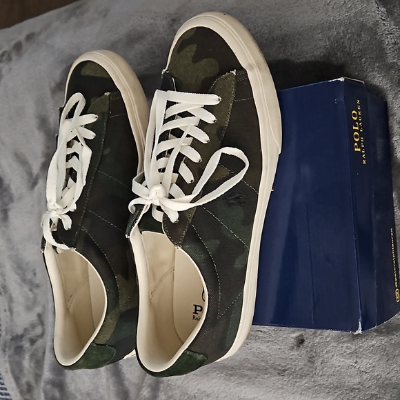 Polo Ralph Lauren Canvas Camo Sneakers.Great Condition,Only Worn 3 Times. - Picture 4 of 7